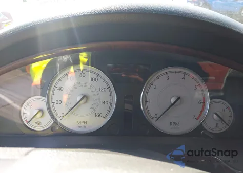 2007 Chrysler 300C из США, поврежденный, VIN 2C3KA63H27H637752